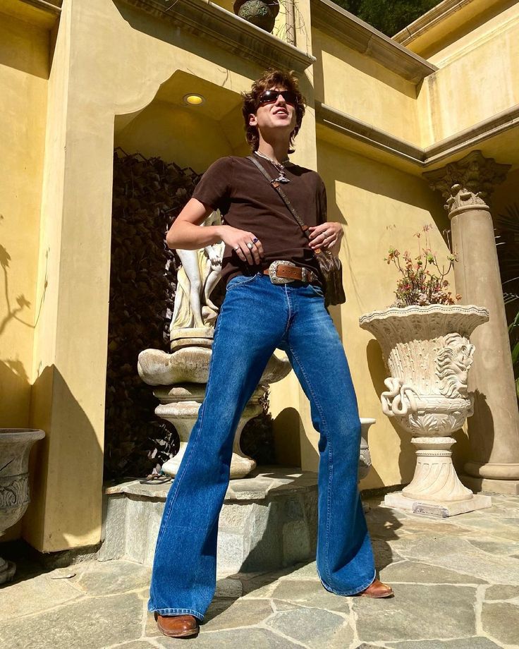 MEN BOOT CUT COLOR LIGHT